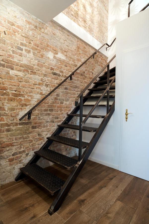 Beautiful And Cozy Remise For Up To 6 Guests Διαμέρισμα Βερολίνο Εξωτερικό φωτογραφία